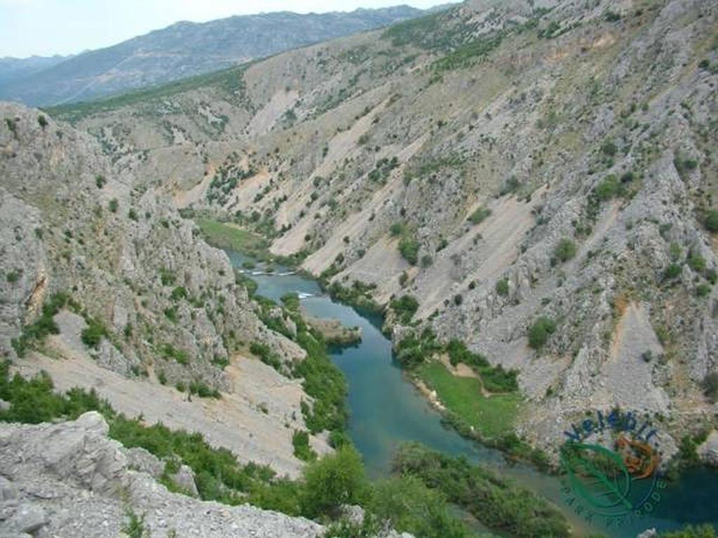 Apartment Ana Gornji Karin Dış mekan fotoğraf