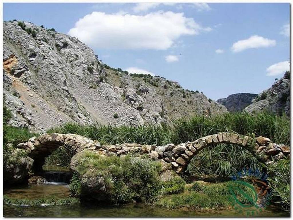 Apartment Ana Gornji Karin Dış mekan fotoğraf